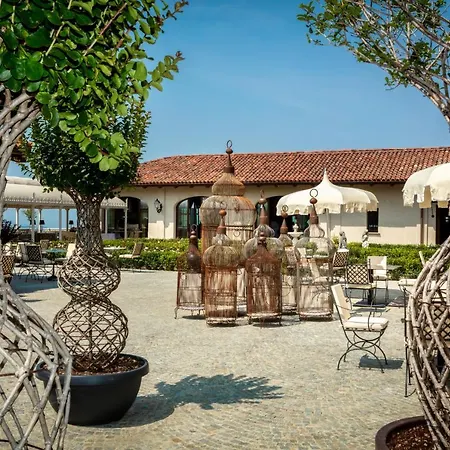 Relais Le Due Matote Resort Bossolasco